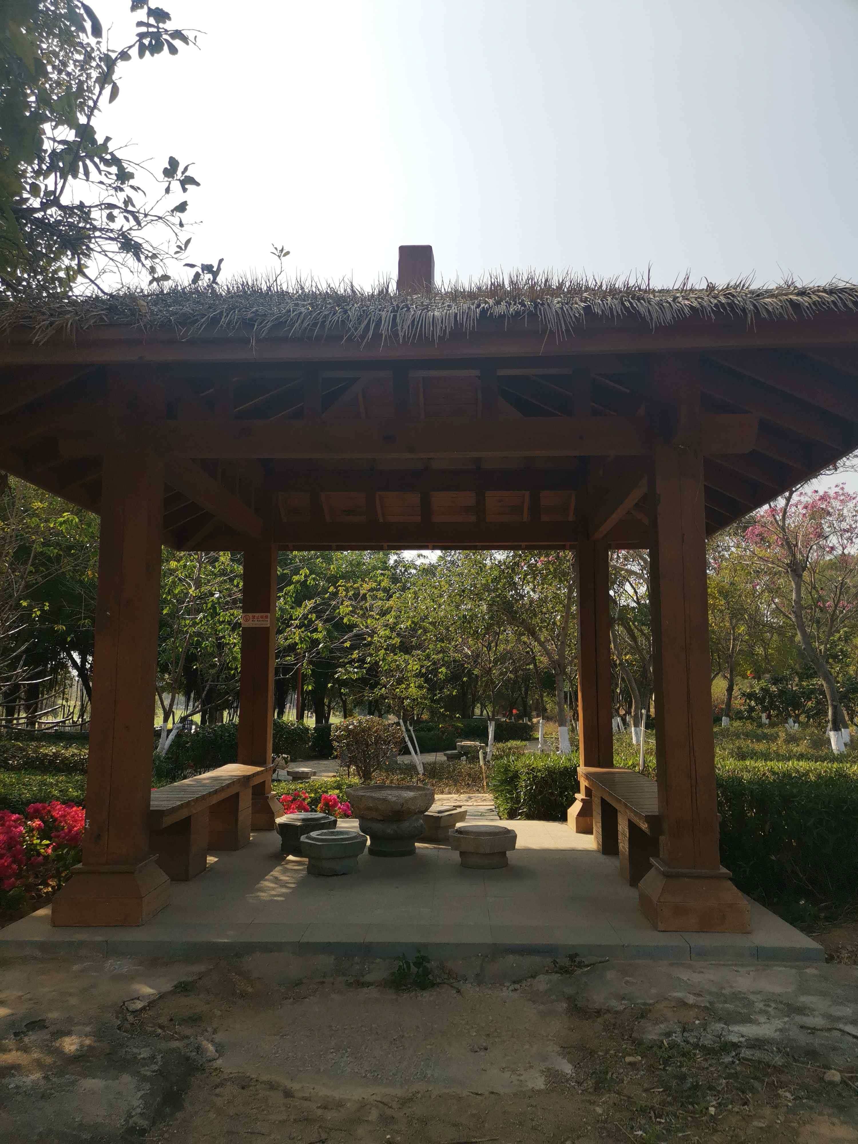 香山省级风景名胜区-休息亭