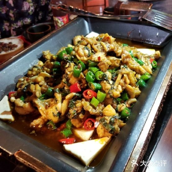 蛙有道·铁锅牛蛙(新朝阳商业广场店)