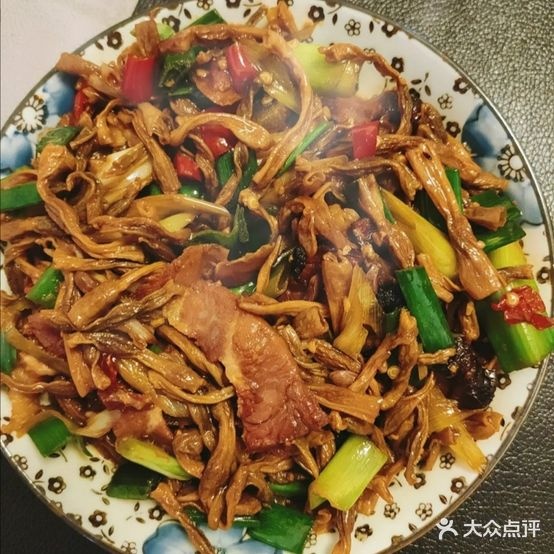 饿货鹅人锅屋(文化东路店)