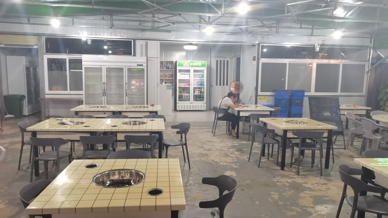 煜焰坊东北铁锅炖