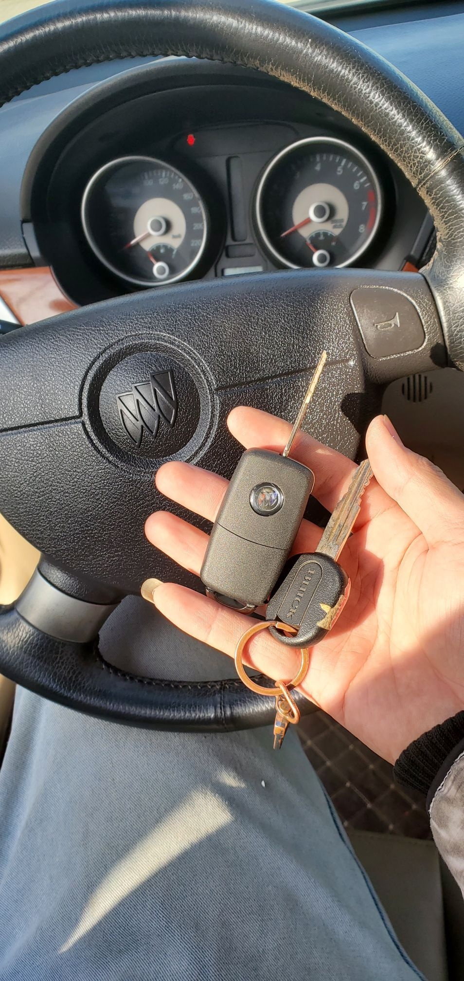 铭匠开锁汽车钥匙