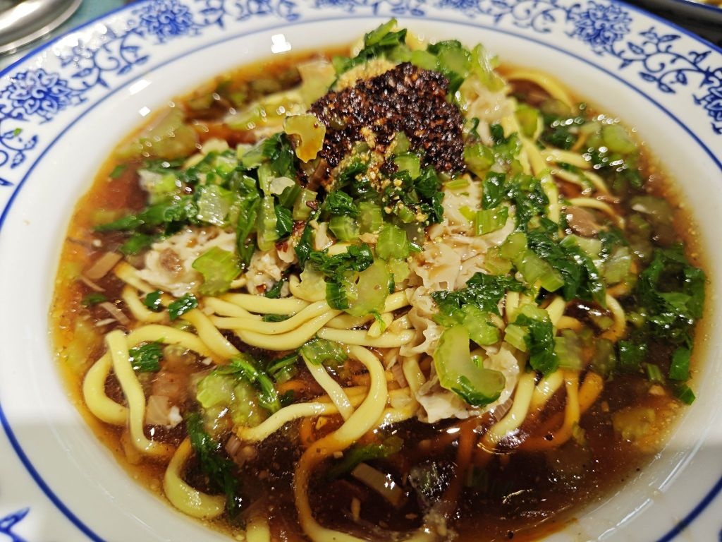 金陧宝面马黄砍烤肉丸子汤