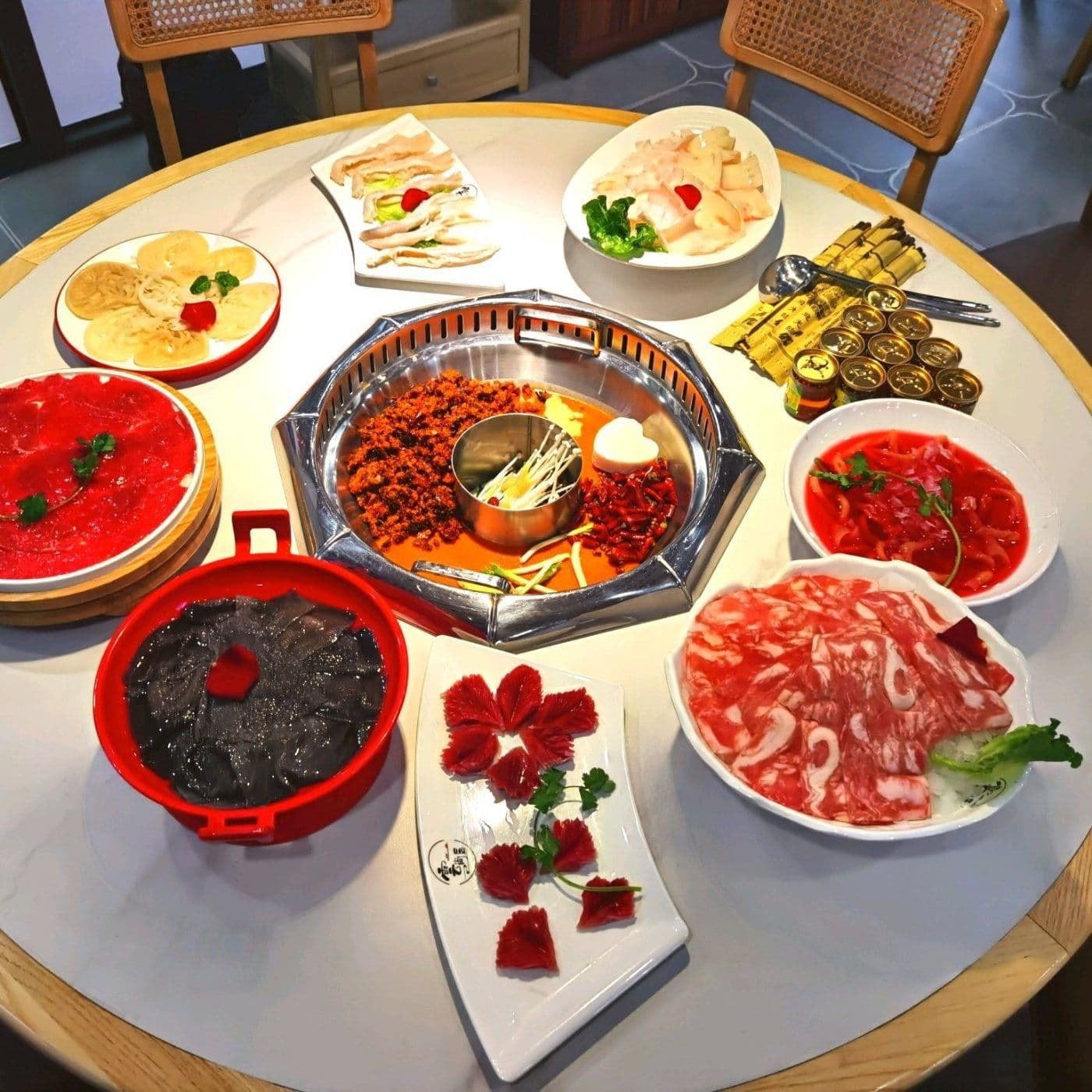 云尚居火锅(中央峰景店)