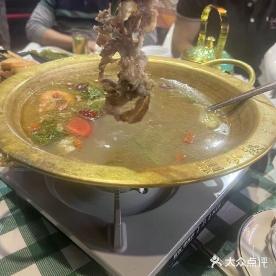 疆小漠·新疆烧烤餐厅(七街店)