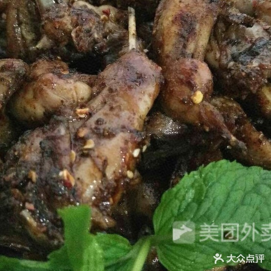 鸡街老广烤烧(二分店)