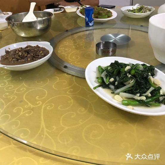 顺通鹅饭店