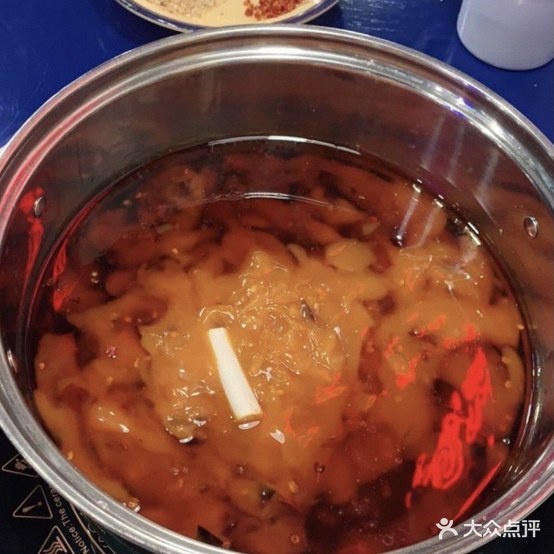 马路边边串串火锅锅(新田360广场许昌亨源通店)
