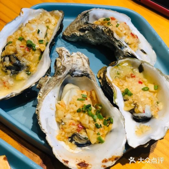 三只小牛有间烧烤潮汕牛肉火锅