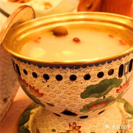 嘉四海海鲜肥牛火锅