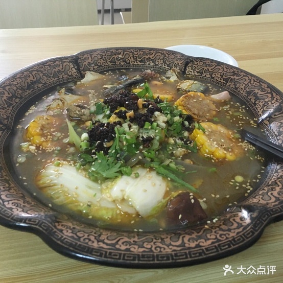 主烤官四川烧烤冒菜营(洞山西路店)
