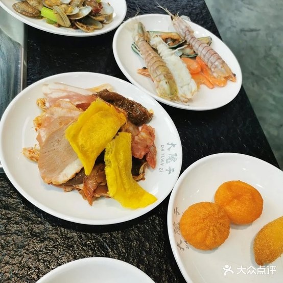大院子烤肉火锅牛排自助餐厅(林达美食店)