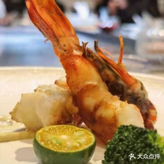 鲸川瘥箅日料铁板烧(西国贸店)