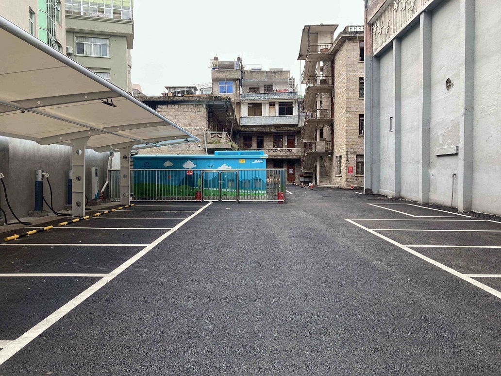闽投柘荣县电影院汽车充电站