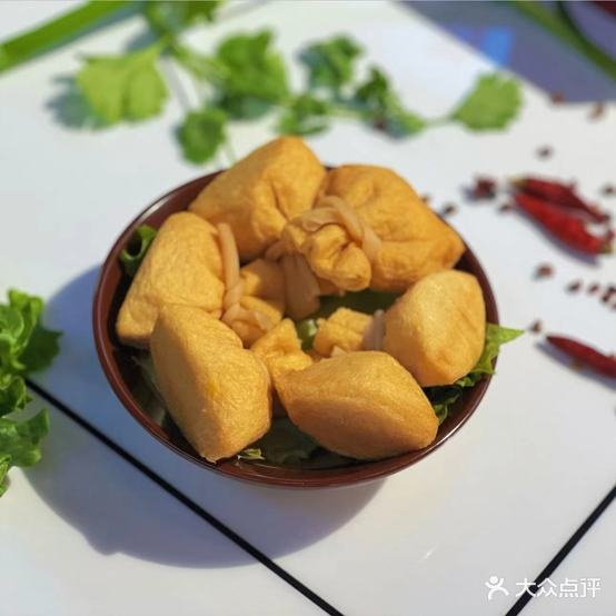 重庆沃龙火锅馆(洪洋商业广场店)