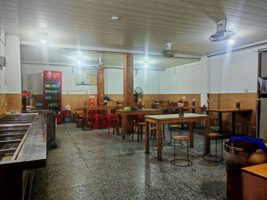 秋姐大碗饭自助餐