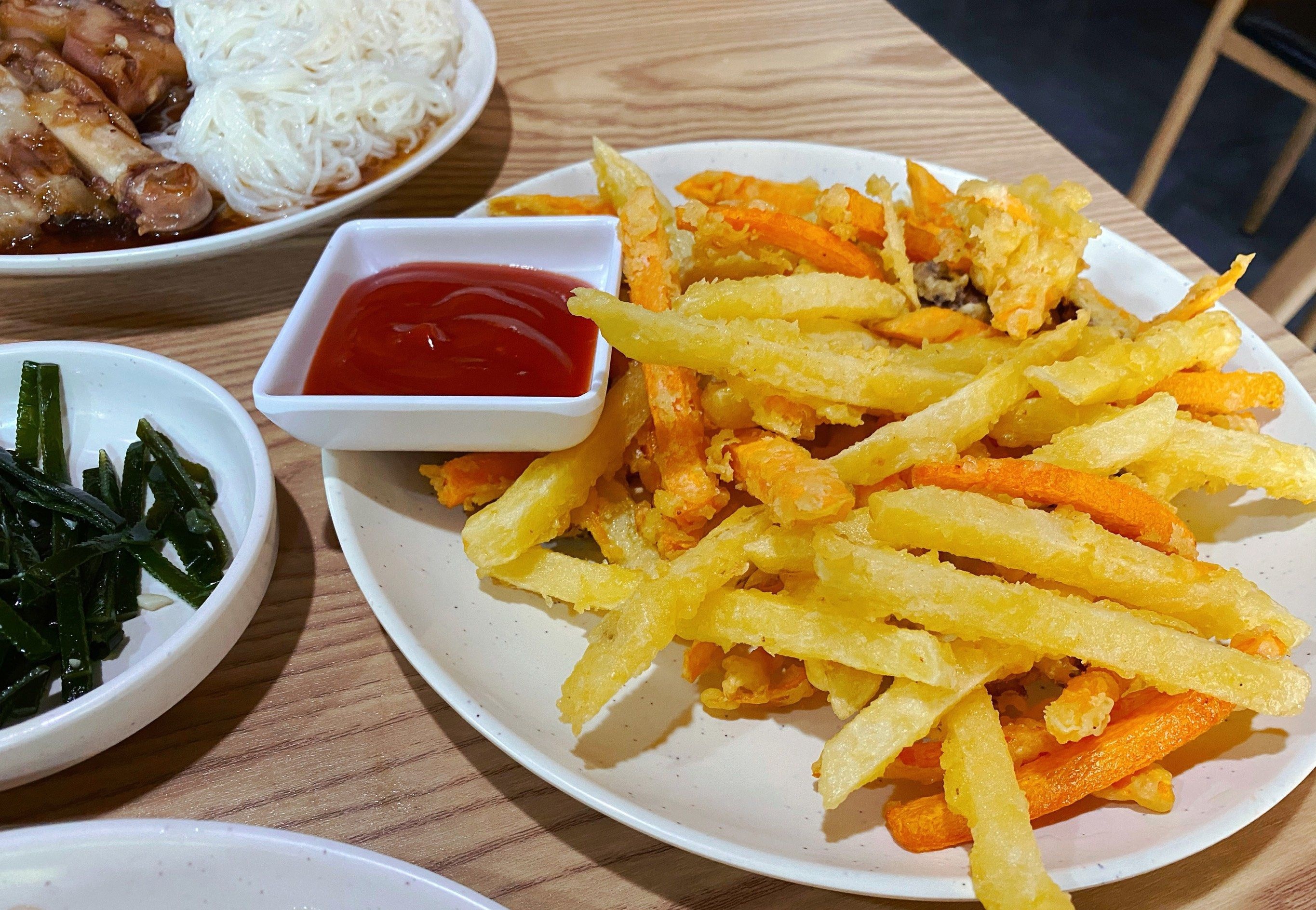 贤花饭店(即墨店)