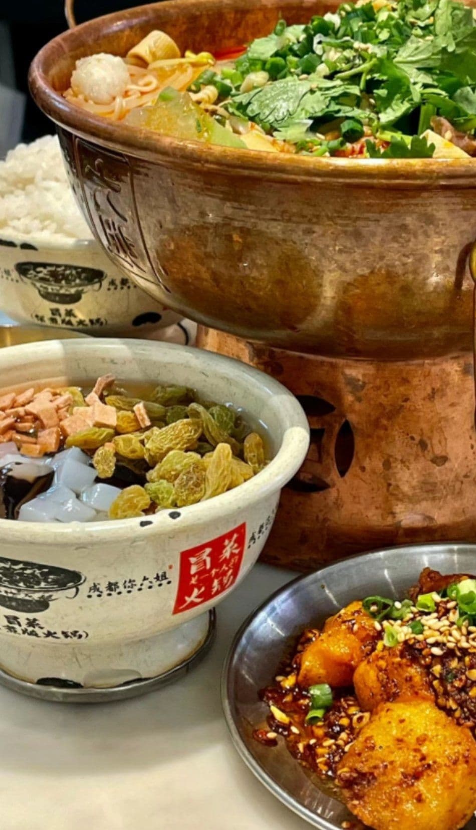 成都你六姐·牛肉冒菜·麻辣香锅(近铁广场店)