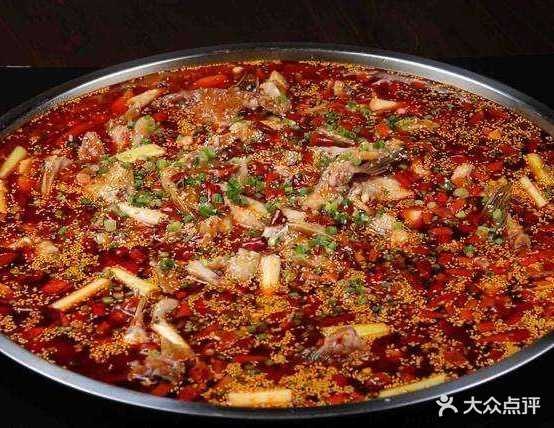 乡野呱呱特色川菜重生小面