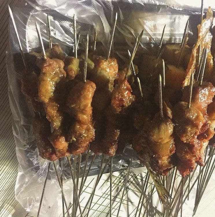 磊磊特色烧烤(新华路小区店)