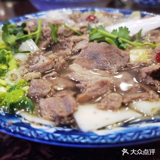 伊馨斋羊肉揪面片