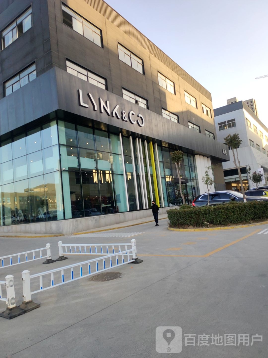 LYNK&amp;CO