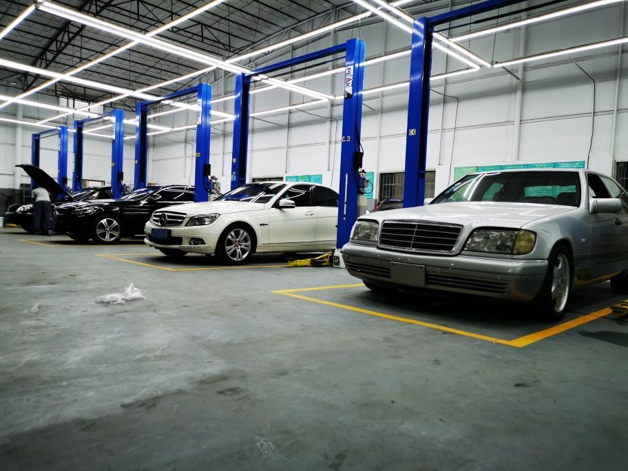 兴和达汽修(伦桂路店)