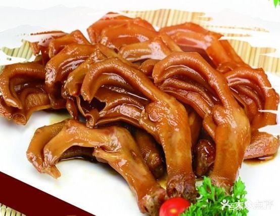 卤军冰场烧鹅皇(华洋店)