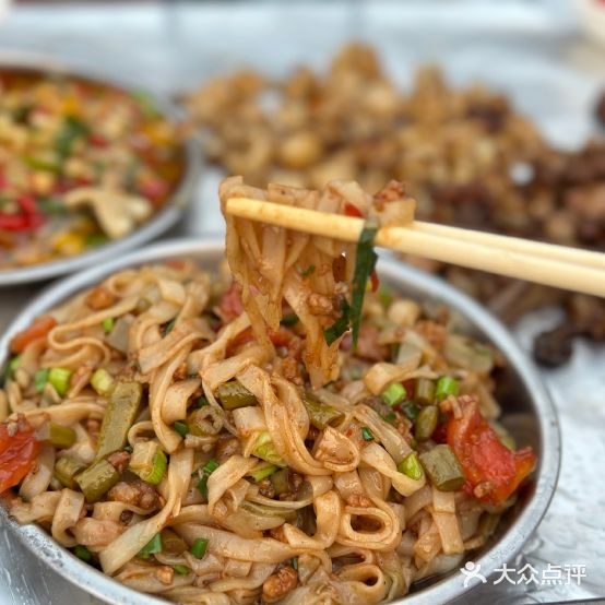 百旺烧烤(景洪店)
