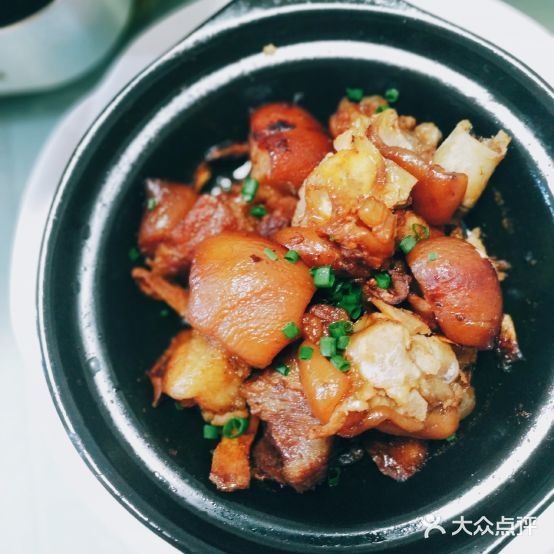 亿鼎轩远原味海鲜特色湘菜(会展店)