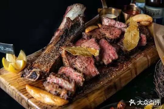 BROWN BEAR棕熊美式BBQ餐厅&精酿BAR(国贸店)