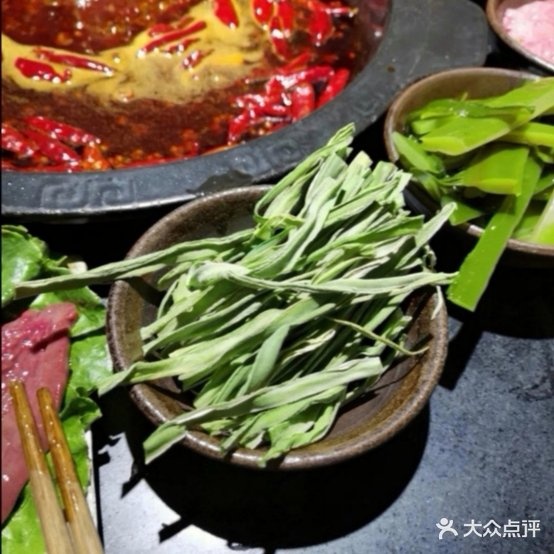 黔江区花萱老火锅餐饮店