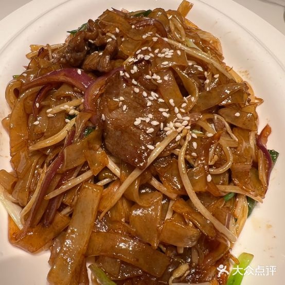 邓记私房粤菜馆(融城·樾府店)