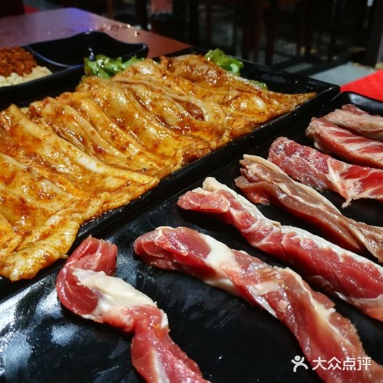 四方特色石绵烤肉(龙湖时代天街店)