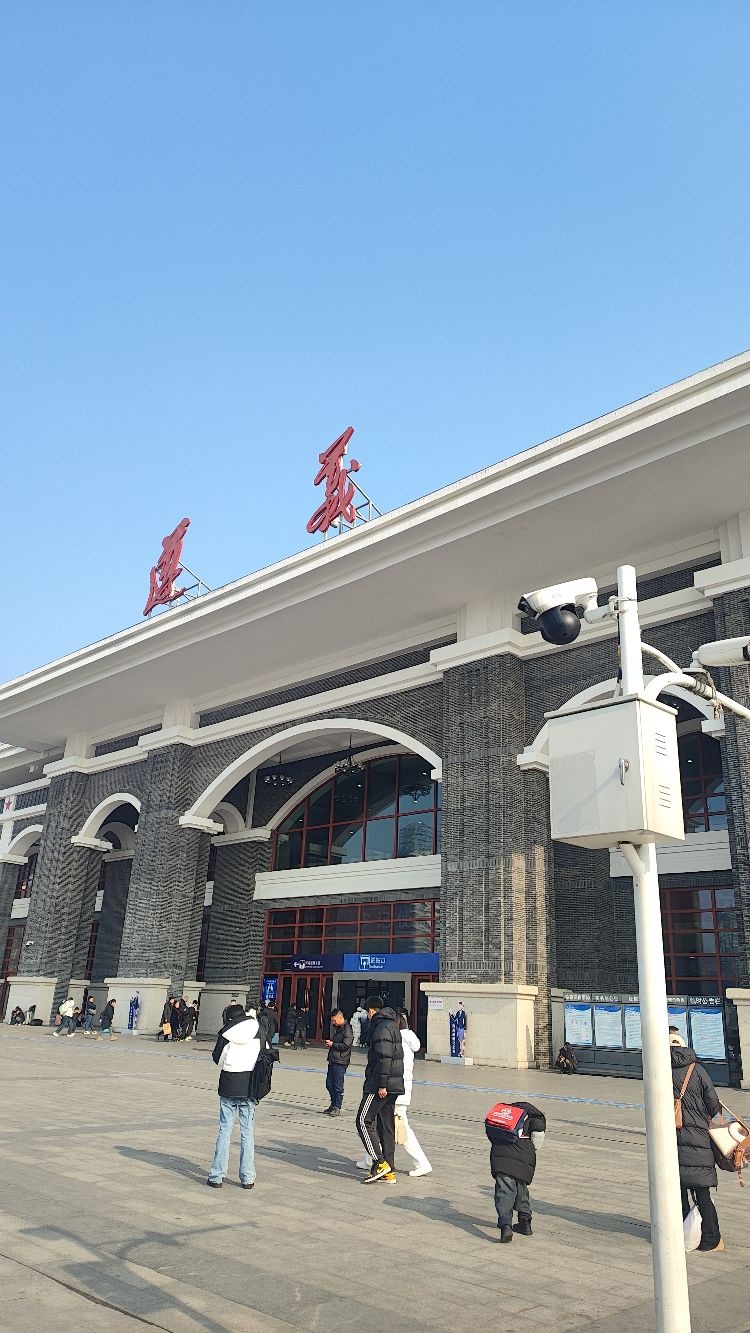 遵义站-出站口