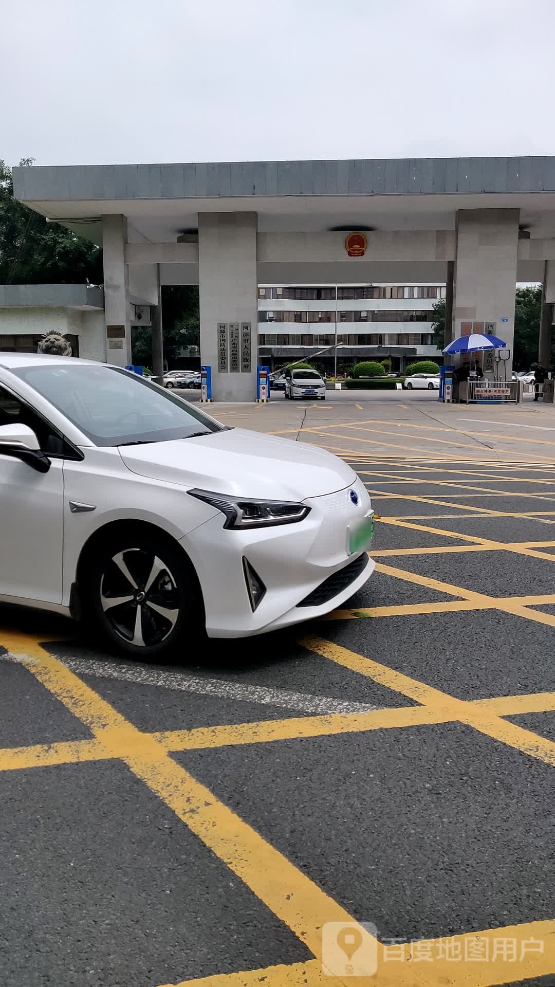 河源市人民政府停车场-出入口