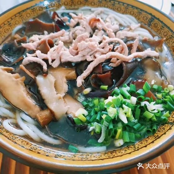 罗家三鲜粉面(沿河东路店)