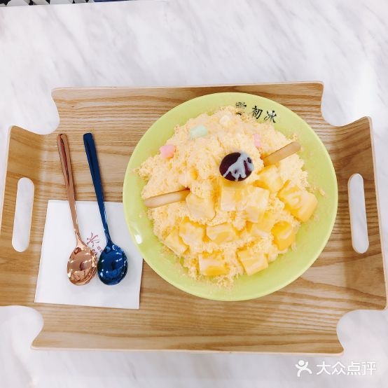 雪初饮(长江路店)