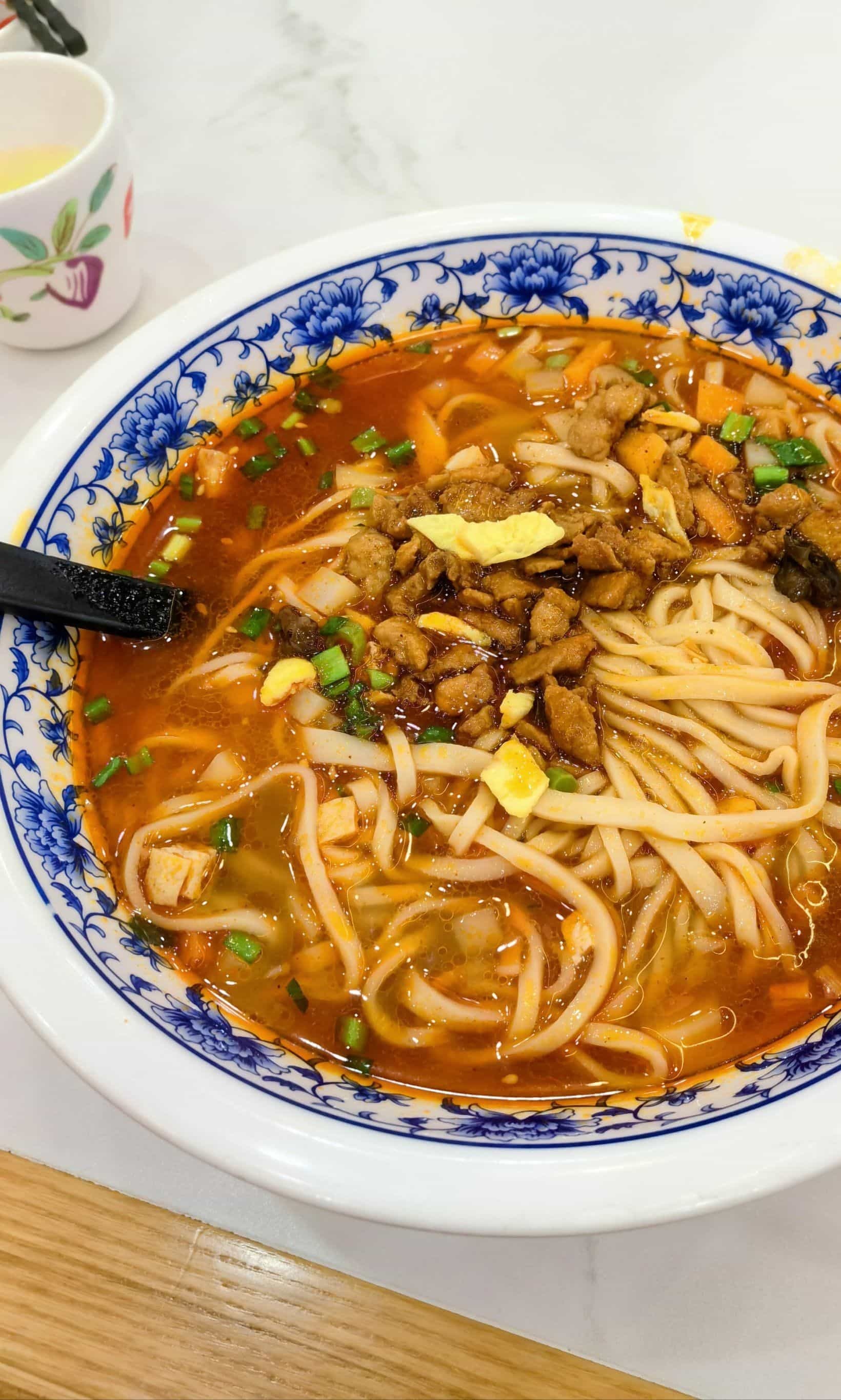 老陕家味道西安手工面西北菜(爱琴海店)