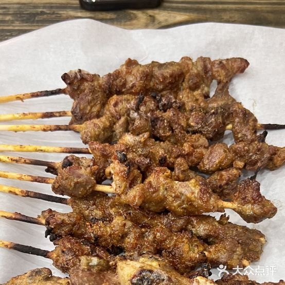 新疆艾力羊肉烧烤店(3店)
