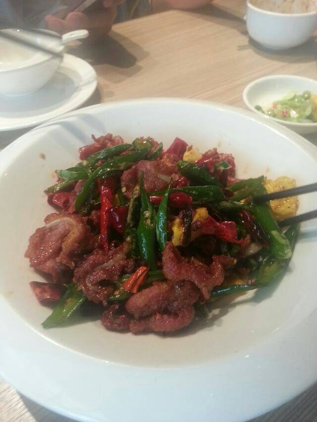 万国臻品餐饮店