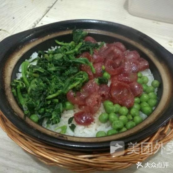 思恋堡仔饭(职教路店)
