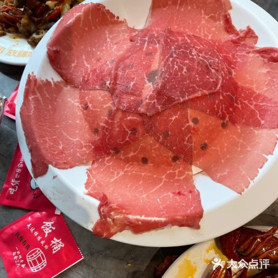 韩右右料理级烤肉·和牛寿喜锅自助(苏宁广场店)