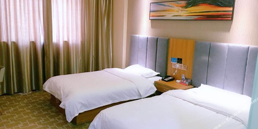 阳光商务酒店宝鸡南站店