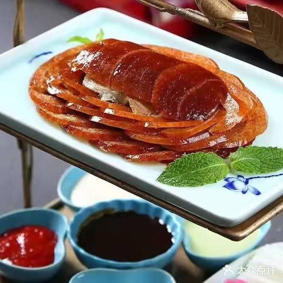 铜钱春病(万达广场店)