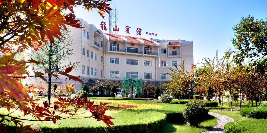 龙山宾馆