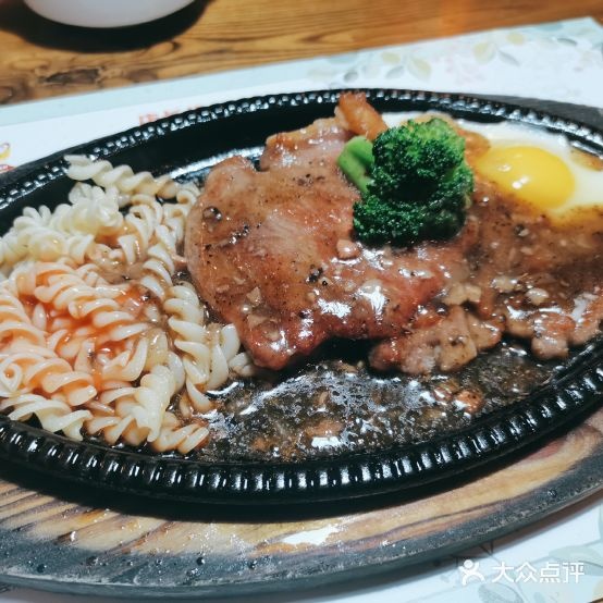 金森伯兰西餐馆(湫水大道店)