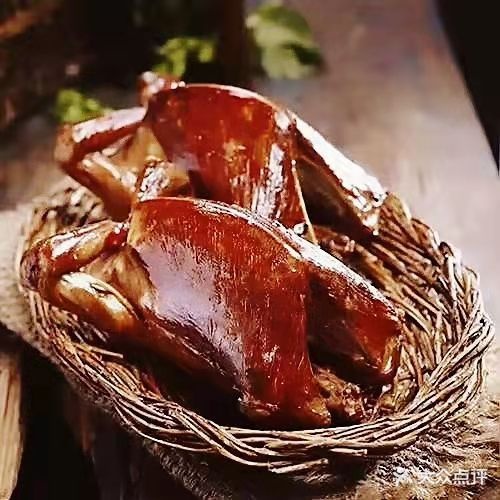 北京刘胖张烧鸽子(东安路店)
