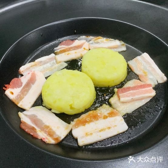 虾赚黔一贵州烙锅(车站路店)