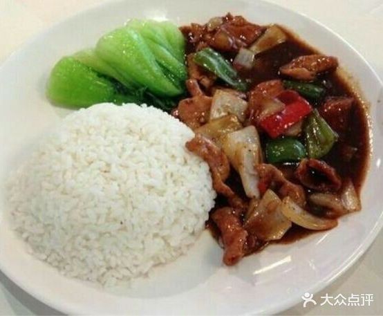 香再泰来小吃店