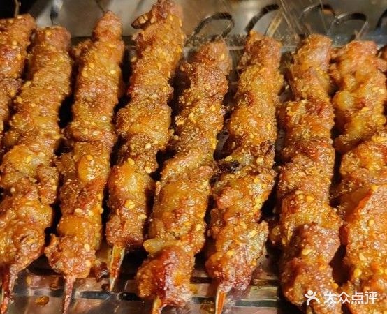 阿力馕坑烤肉